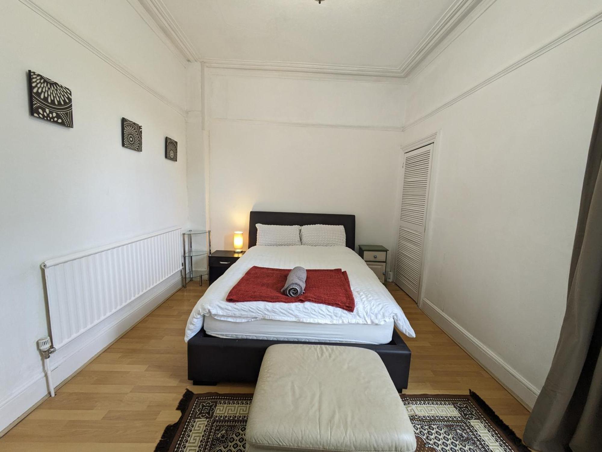 Ensuite Basic Room Budget Sketty 5 Swansea Exterior foto